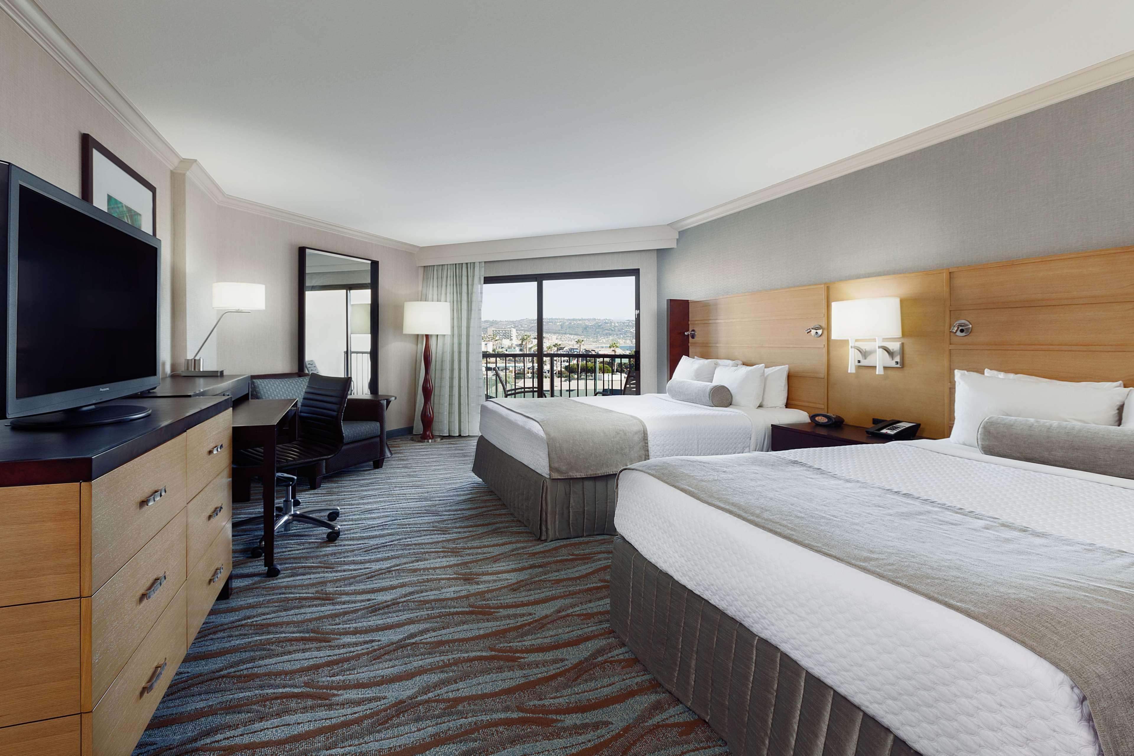 Sonesta Redondo Beach And Marina Екстериор снимка